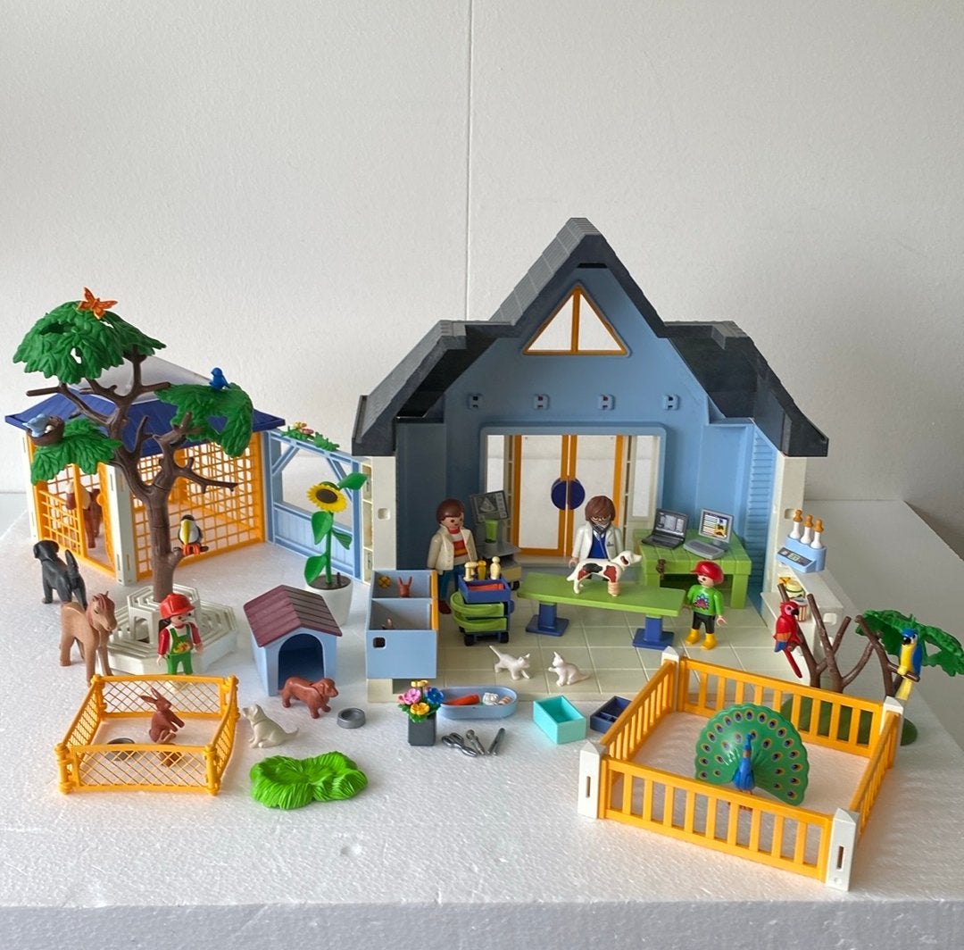 Playmobil dierenkliniek zie foto’s, Ophalen of Verzenden, Gebruikt, Losse onderdelen
