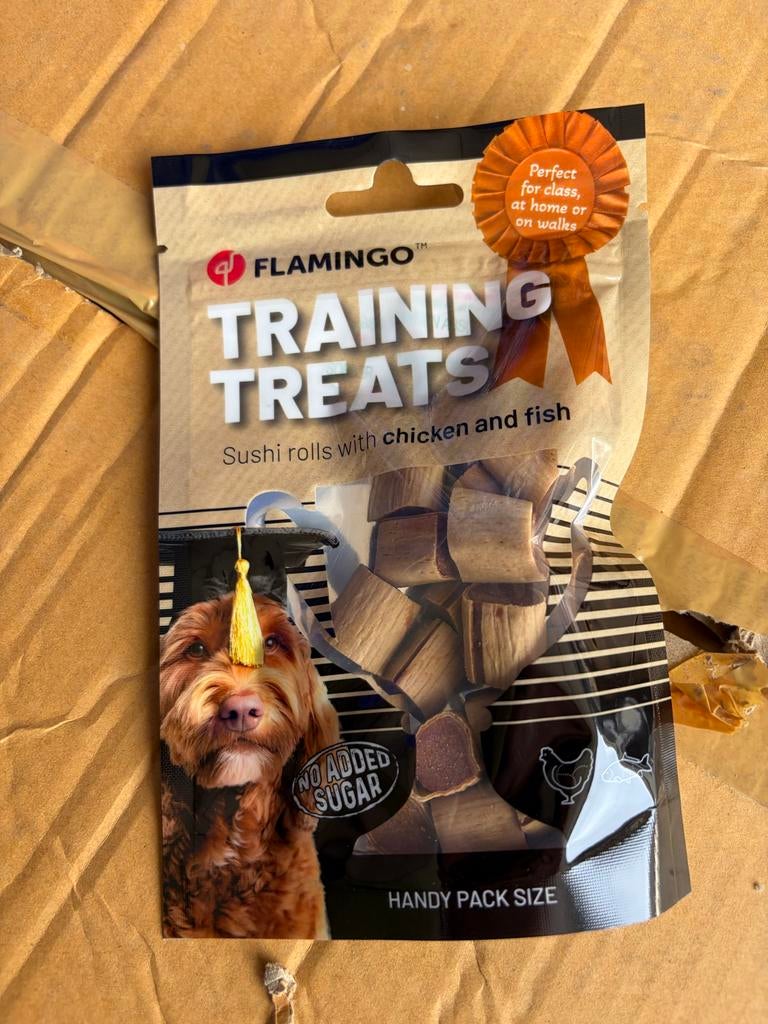 20 zakjes mix hondensnacks €25,00, Dieren en Toebehoren, Dierenvoeding, Ophalen of Verzenden, Hond
