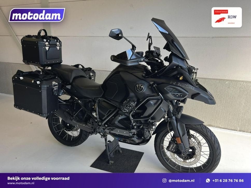 Volledig Custom | BMW R1250GS Adventure | 2022 Triple Black, 2 cilinders, 1254 cc, Motorrijbewijs A, Bedrijf