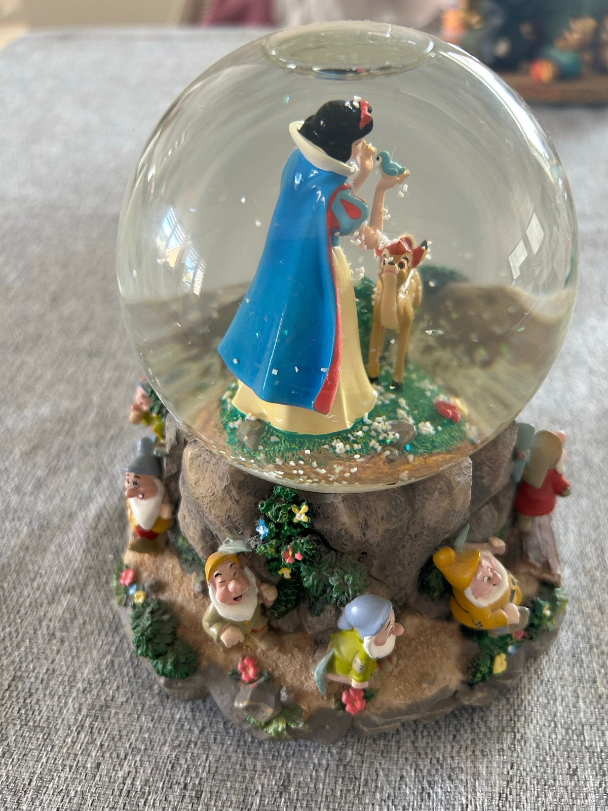 Disney speeldozen en sneeuwbollen: Pinokkio en Sneeuwwitje, Verzamelen, Disney, Ophalen, Zo goed als nieuw