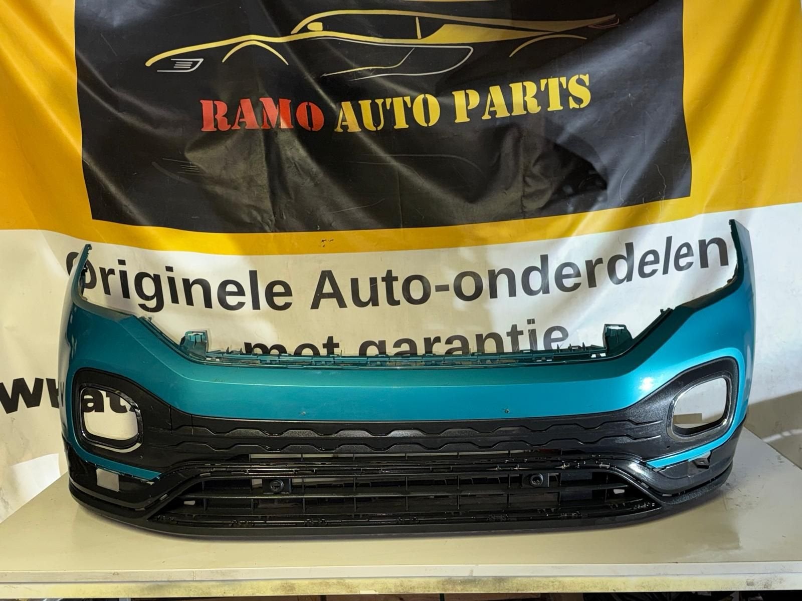 VOORBUMPER VW T-CROSS 2GM ORIGINEEL 4XPDC 2GM807221A T-CROSS, Auto-onderdelen, Gebruikt, -, -, Ophalen of Verzenden
