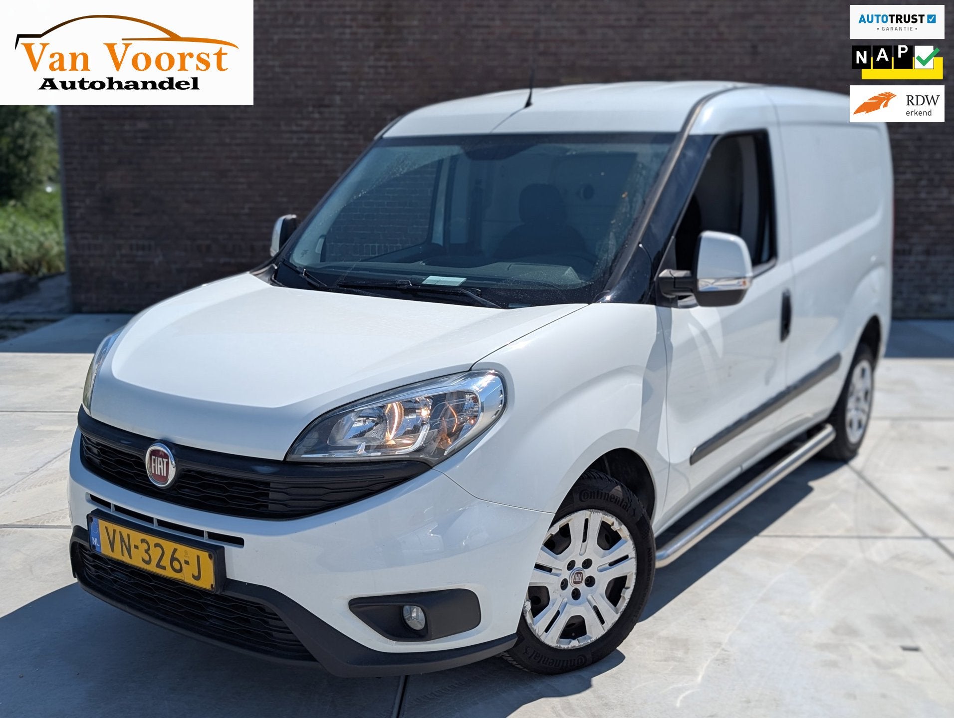 Fiat Doblò Cargo 1.3 nieuwe apk nwe koppeling airco, Auto's, Voorwielaandrijving, Euro 5, Gebruikt, 4 cilinders