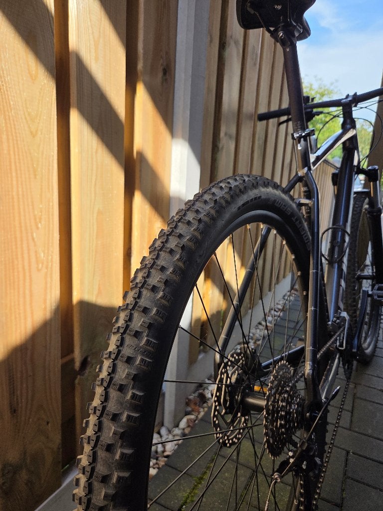 Foto 3 van Cube Aim Race mountainbike - Zo goed als nieuw