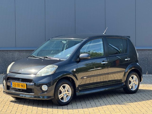 Daihatsu Sirion 2 1.3-16V Sport Airco (bj 2007), Auto's, Daihatsu, Voorwielaandrijving, Stof, Gebruikt, 4 cilinders