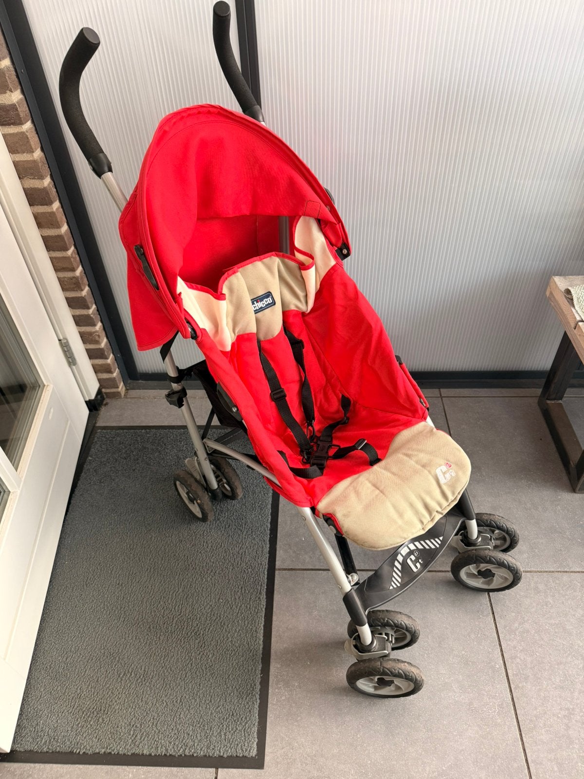 Buggy ..Chicco inklapbare buggy/reisbuggy, Kinderen en Baby's, Buggy's, Ophalen, Zo goed als nieuw