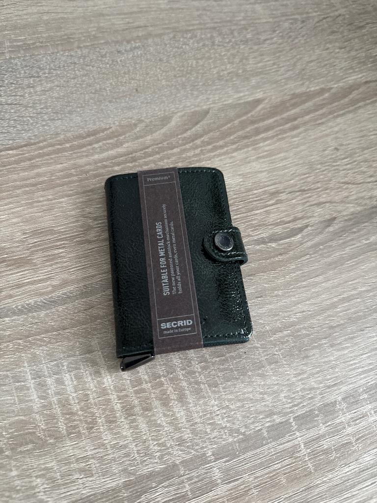 Secrid premium, Ophalen of Verzenden, Nieuw, Zwart
