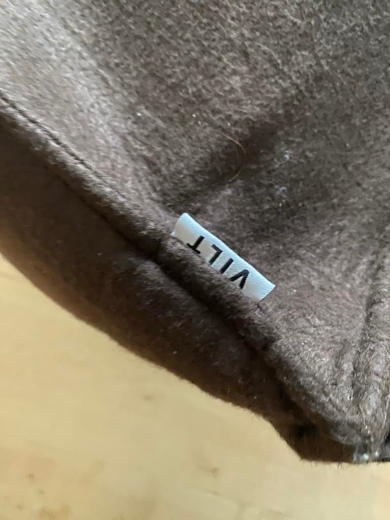 Comfortabele vilten poef - Bruin, Ophalen, Minder dan 50 cm, Vierkant, Minder dan 50 cm