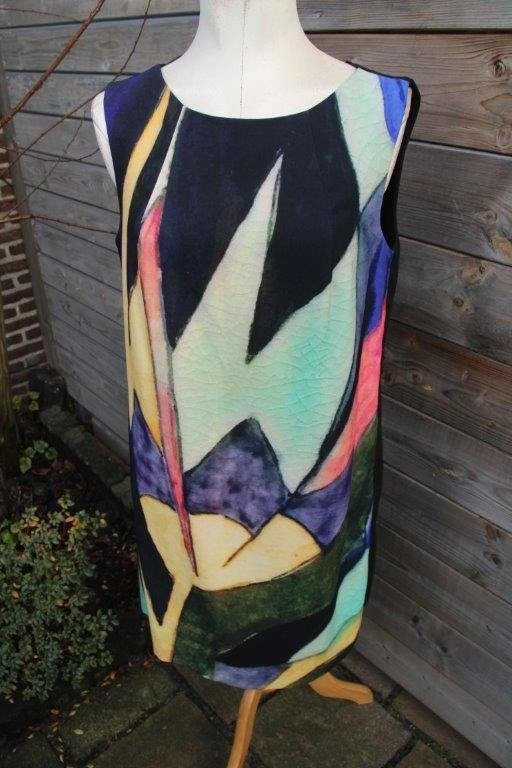 Jurk zwart/ kleur Art Domine Steps mt 40 Vaste prijs AANBI, Kleding | Dames, Jurken, Maat 38/40 (M), Zwart, Ophalen of Verzenden