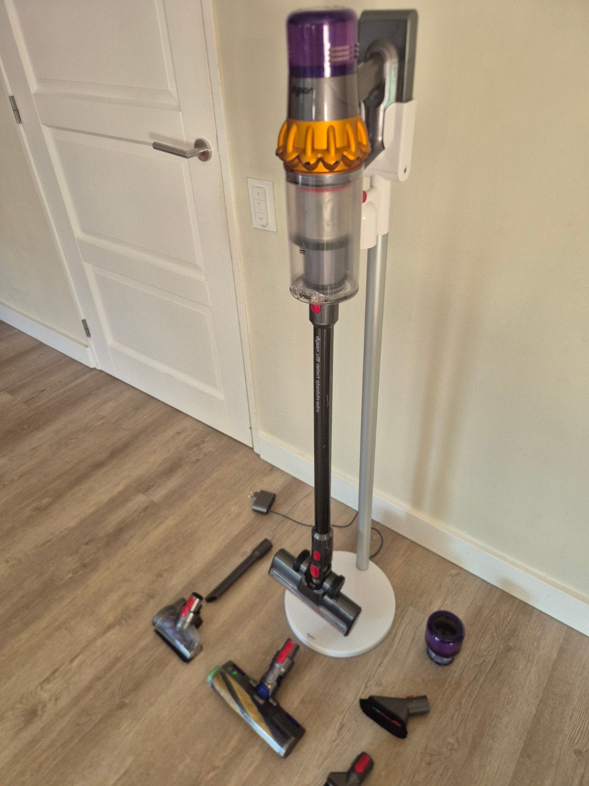 Dyson V15 Detect Absolute, Witgoed en Apparatuur, Stofzuigers, Ophalen of Verzenden