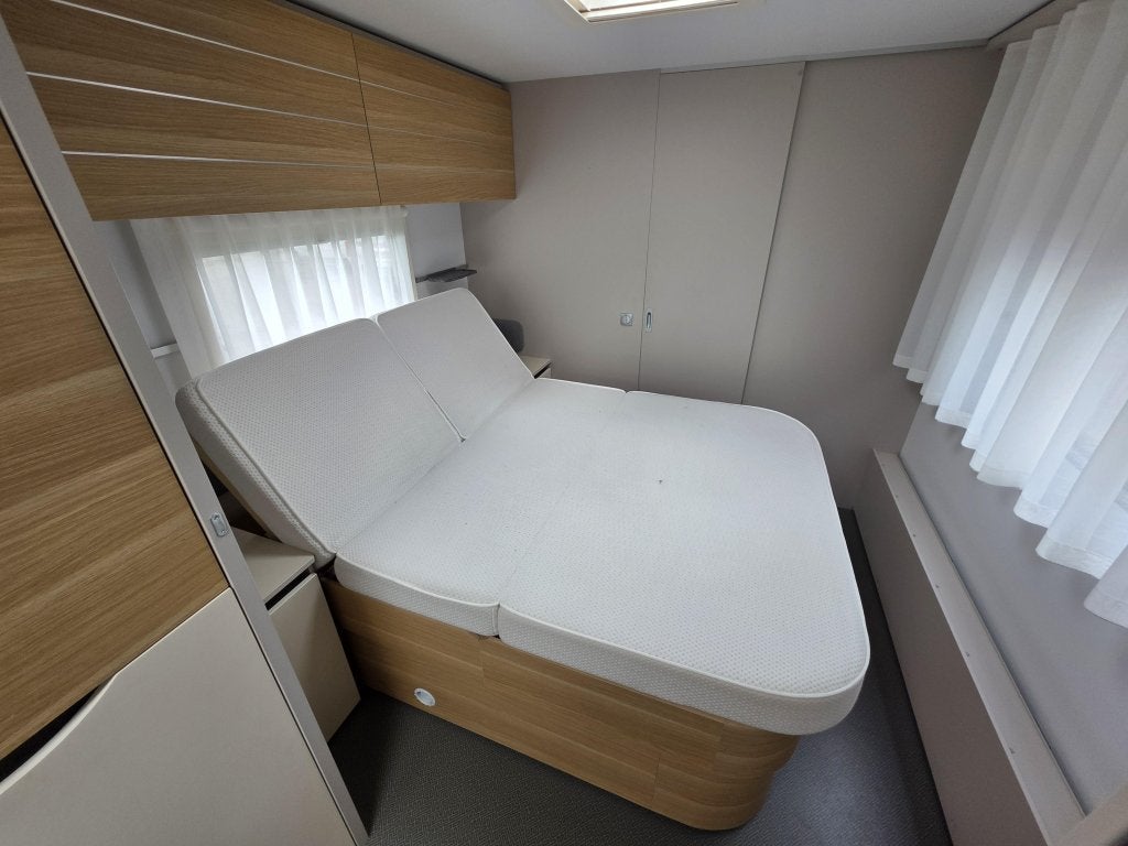 Adria Adora 613 UT, Caravans en Kamperen, Rondzit, Bedrijf, Reservewiel, Adria