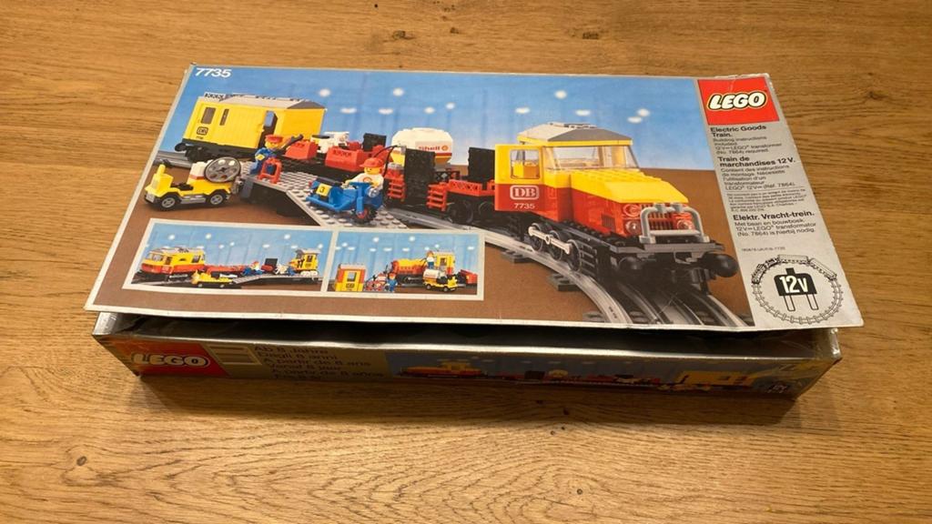 LEGO TREIN 7735 GOEDERENTREN 12VOLT COMPLEET, Lego, Ophalen of Verzenden, Zo goed als nieuw, Compleet