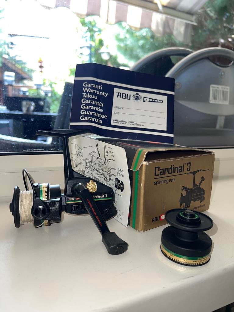 ABU Garcia Cardinal 3 Spinning Reel - Vintage Vis molen, Ophalen, Zo goed als nieuw, Molen