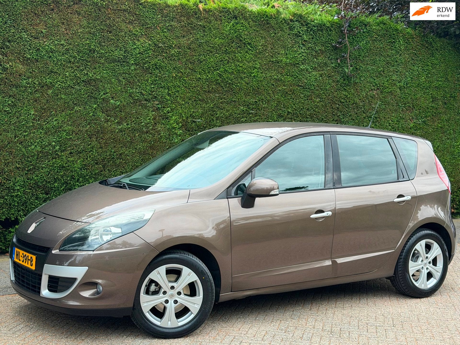 Renault Scénic 1.6 AIRCO/PDC/LPG G3/RIJDT GOED/APK 7-2027!, Auto's, Renault, Voorwielaandrijving, Stof, Gebruikt, 4 cilinders