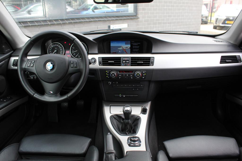 BMW 3 Serie Coupe 335i / Leer / Xenon / Keyless / ACC / N.A., Auto's, BMW, Euro 5, Achterwielaandrijving, Gebruikt, Met garantie (alle)