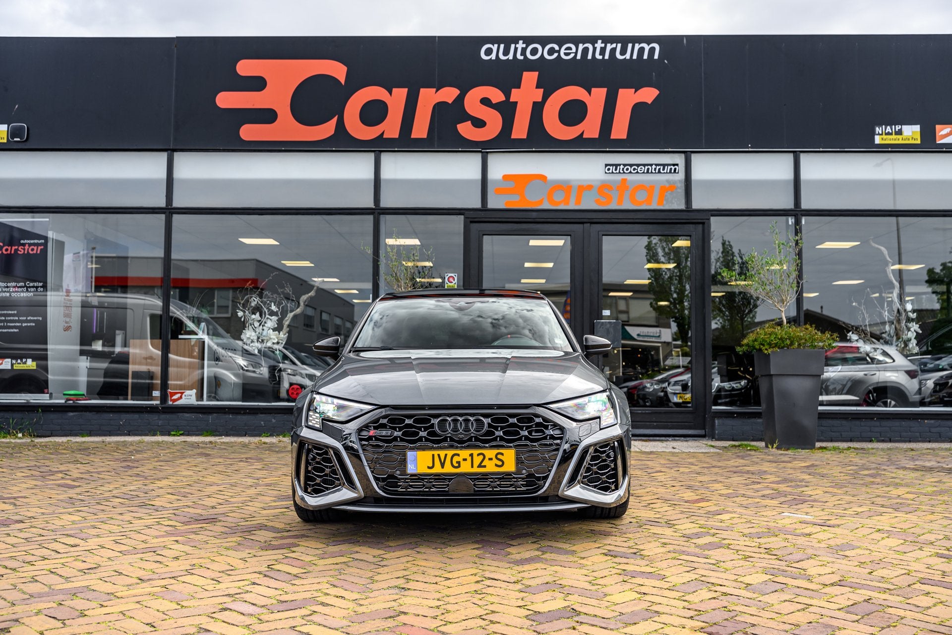 Audi A3 Limousine 2.5 TFSI RS 3 quattro|540PK|HGP Tunning|Pa, Auto's, Automaat, Dealer onderhouden, Gebruikt, RS3
