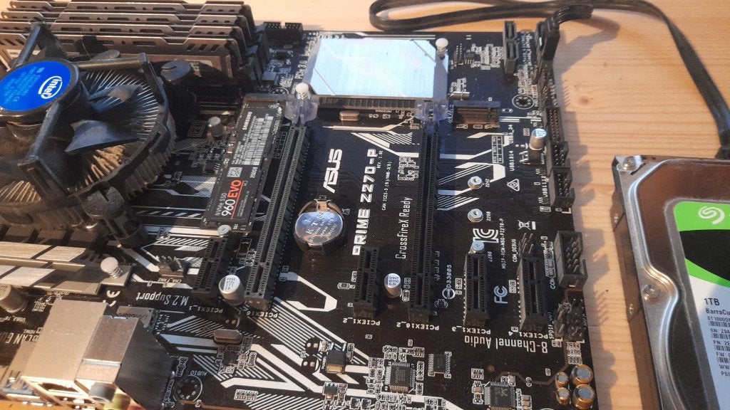 Mobo Set:ASUSPRIME Z270-P + i5-7400 + 16GB DDR4 + 250GB NVMe, Computers en Software, Gebruikt, LGA 1151, DDR4, Ophalen of Verzenden