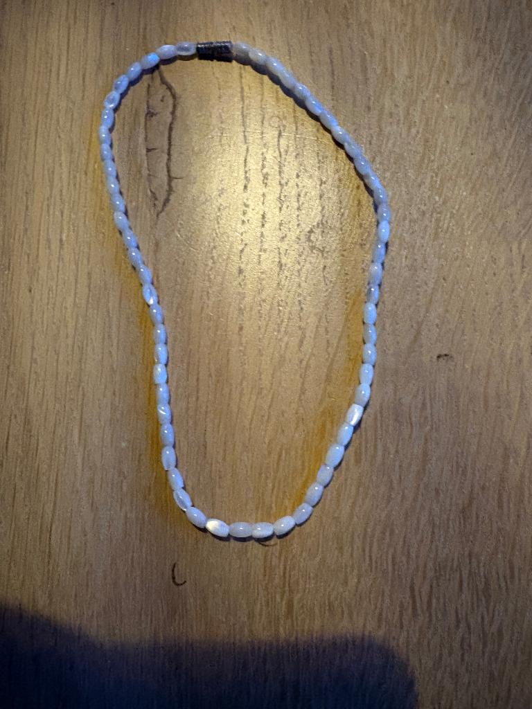 Parelketting van rijstparels, Sieraden, Tassen en Uiterlijk, Kettingen, Ophalen of Verzenden, Zo goed als nieuw, Wit, Overige materialen