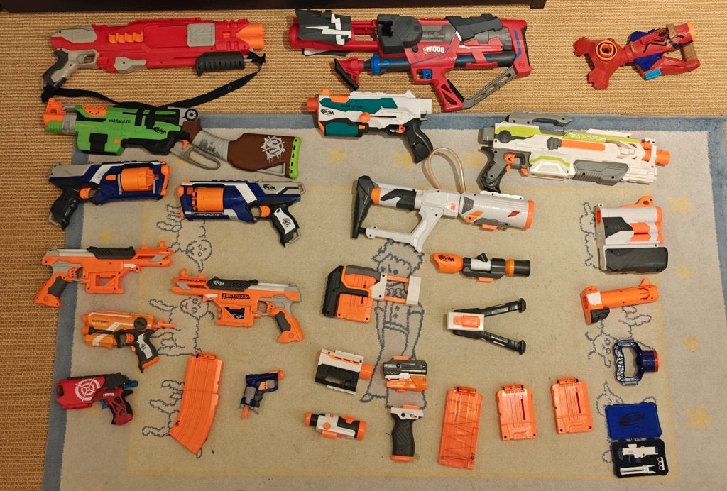 Nerf Collectie 14x + accessories, Ophalen, Zo goed als nieuw