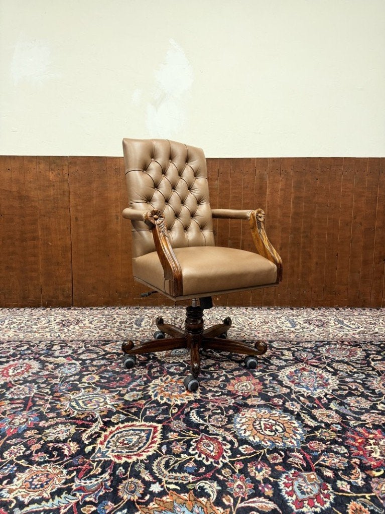Klassiek Engels Chesterfield Bureaustoel, Ophalen of Verzenden