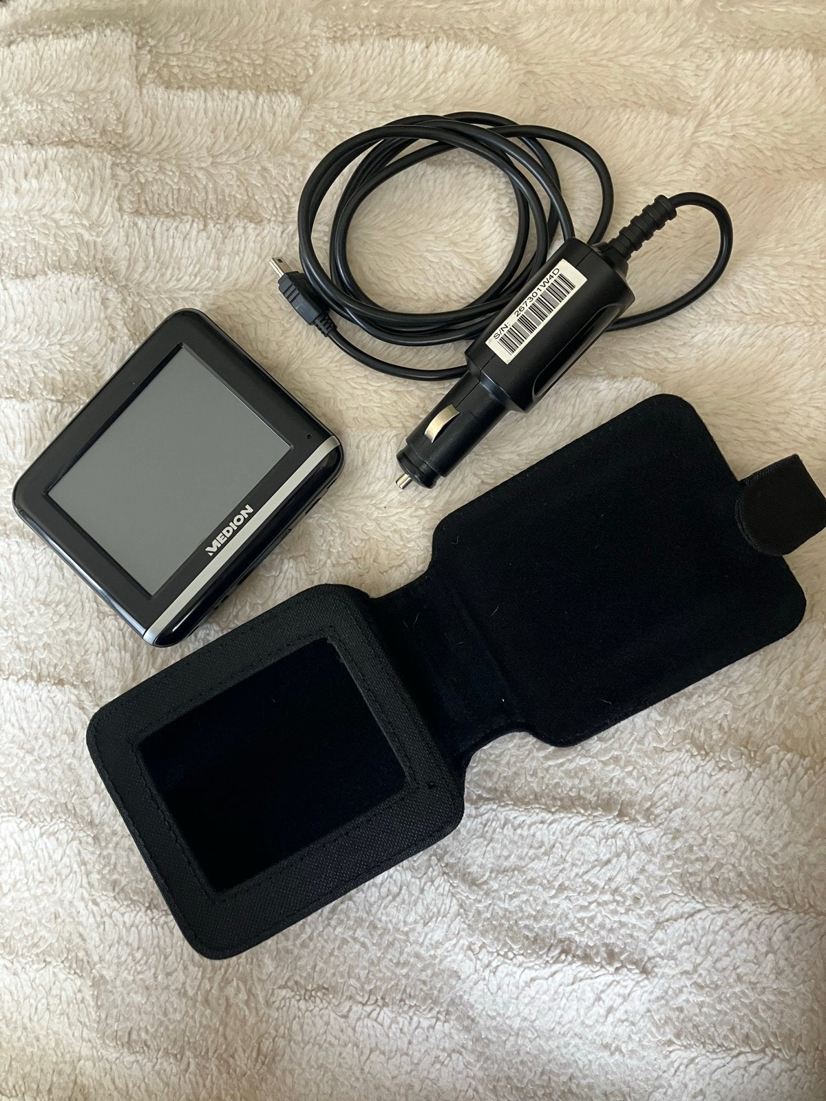 Medion Navigatiesysteem met accessoires, Auto diversen, Autonavigatie, Ophalen of Verzenden, Gebruikt