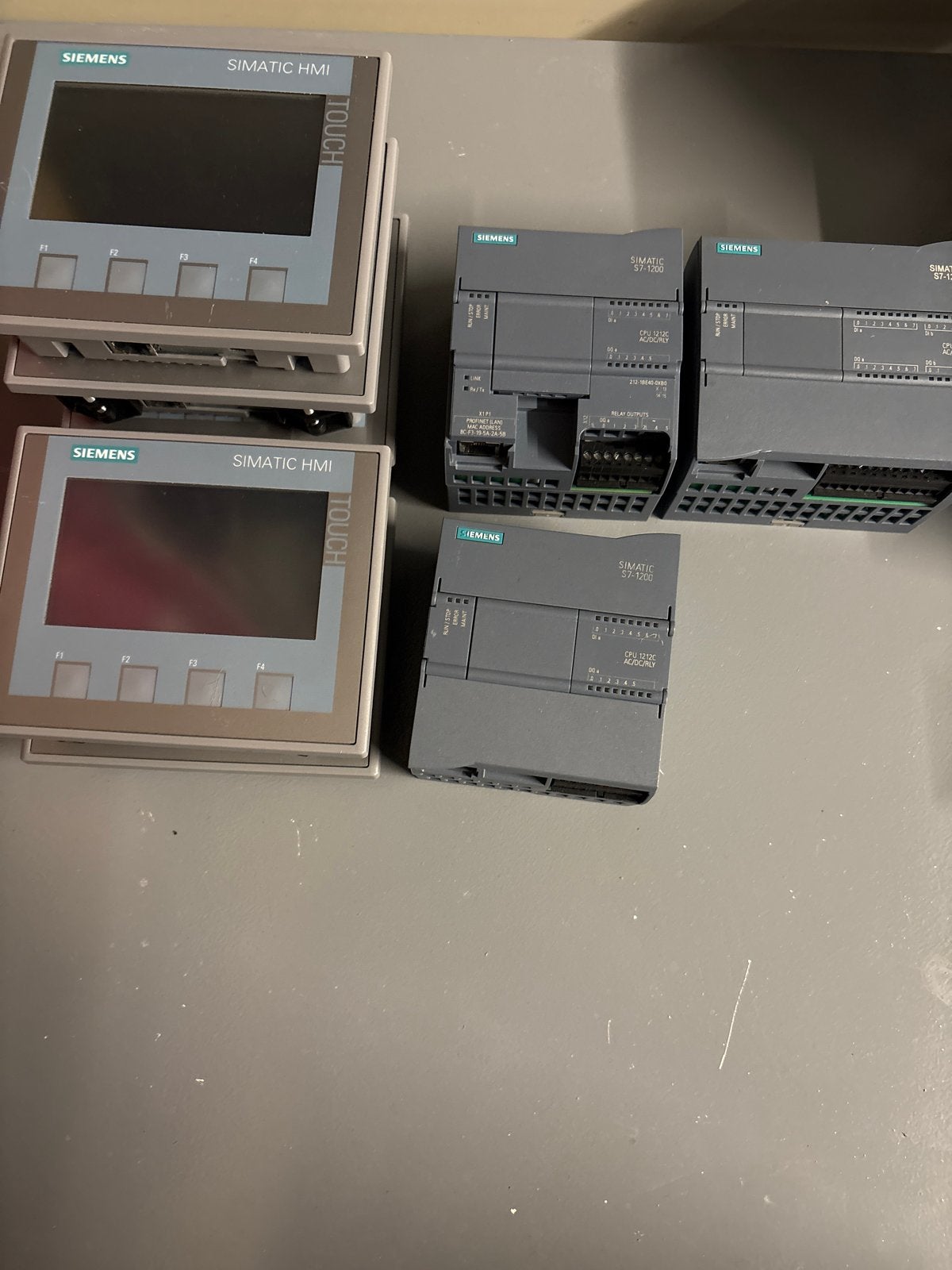 Diverse Siemens SIMATIC PLC en HMI onderdelen, Verzenden