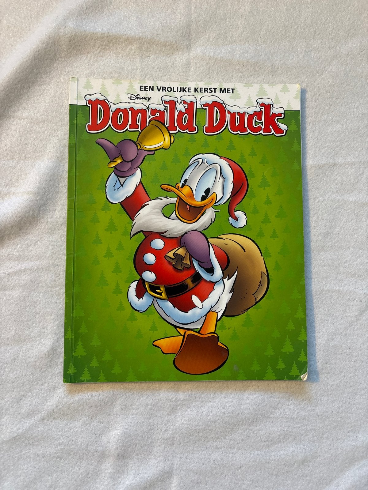 Een Vrolijke Kerst met Donald Duck - Disney stripboek, Boeken, Eén stripboek, Ophalen, Zo goed als nieuw