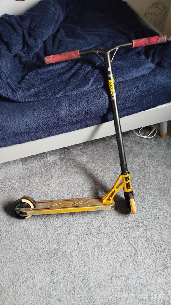 MDX Stuntstep 80 cm hoog - Zeer goede staat, Ophalen of Verzenden