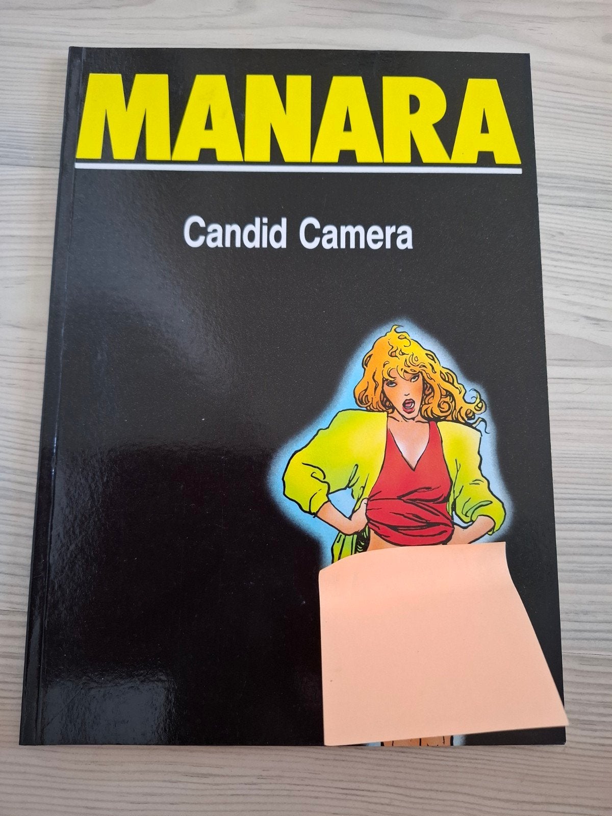 Manara - Candid Camera stripboek, Ophalen of Verzenden