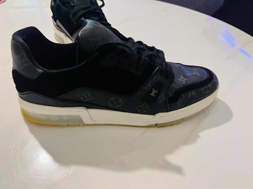 Louis Vuitton Trainers Zwart - Maat 44, Ophalen of Verzenden, Zo goed als nieuw, Zwart, Sneakers of Gympen
