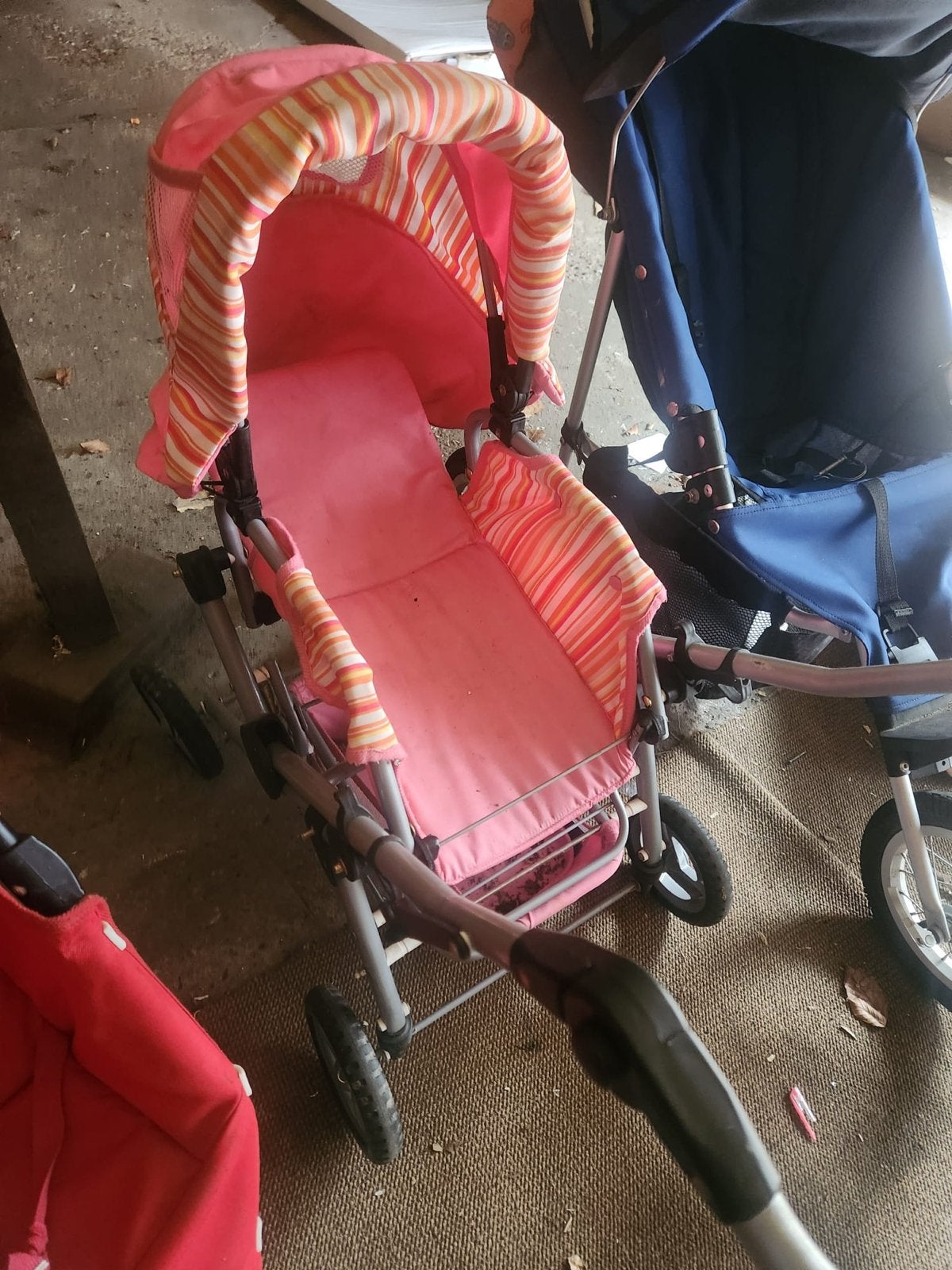Roze Kinderwagen - Gebruikt, Kinderen en Baby's, Kinderwagens en Combinaties, Ophalen of Verzenden, Gebruikt, Kinderwagen, Overige merken
