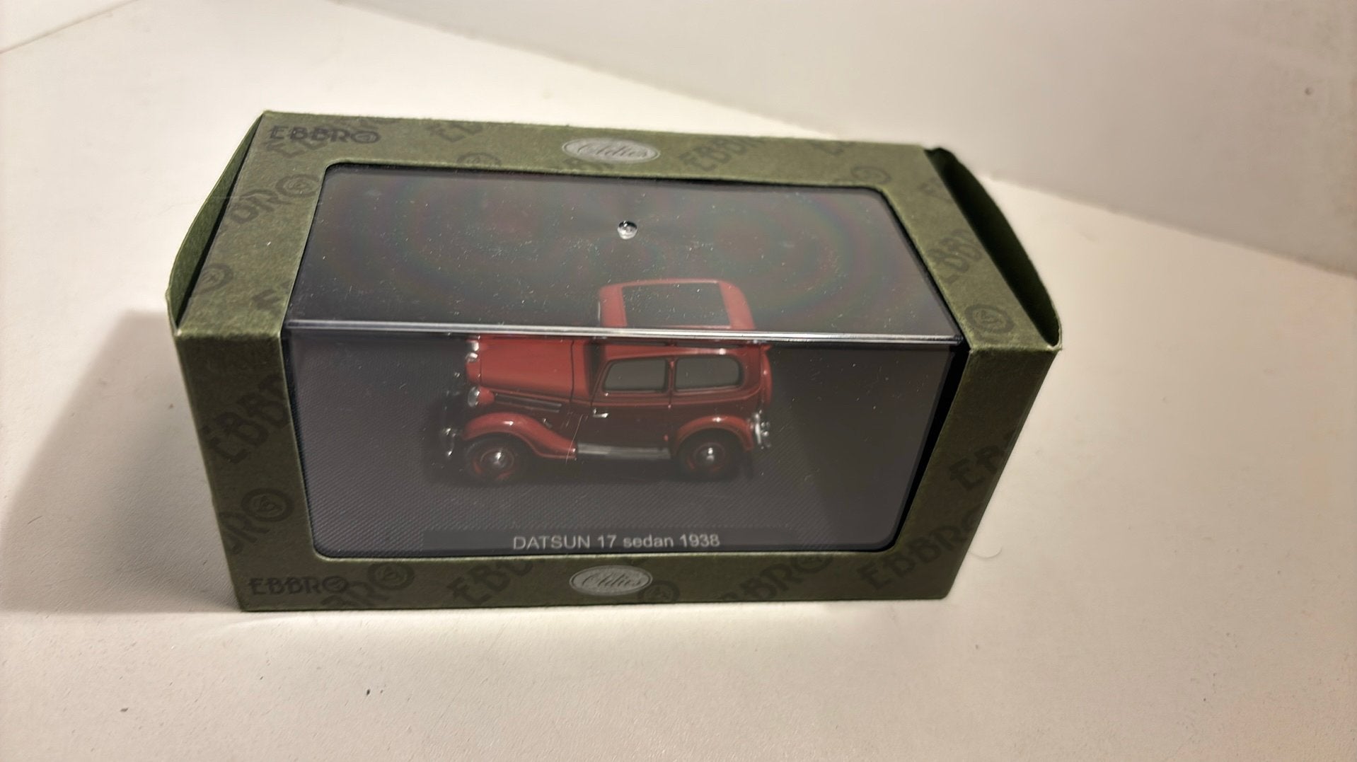 Datsun 17 sedan 1938 ebbro 1.43, Ophalen of Verzenden, A, A, A