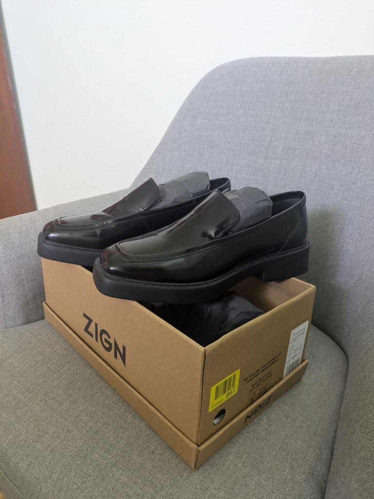 Loafers Zign maat 40, Ophalen of Verzenden, Zo goed als nieuw, Instappers