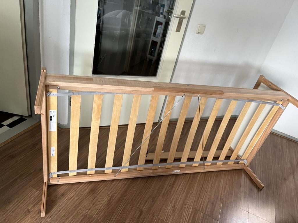 Houten kinderbed met lattenbodem, Ophalen, Gebruikt, 70 tot 85 cm, Lattenbodem