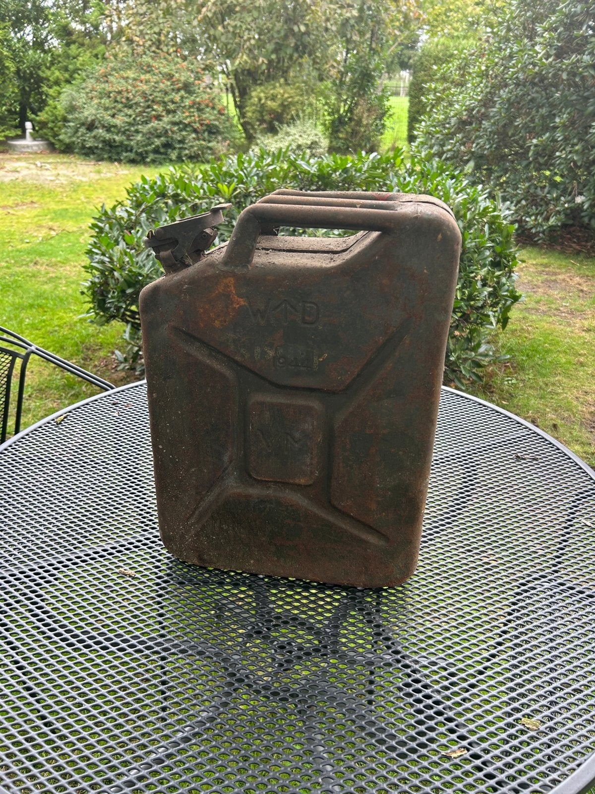 Britse militaire jerrycan 1944 – origineel WO2, Verzamelen, Ophalen of Verzenden, Landmacht, Engeland
