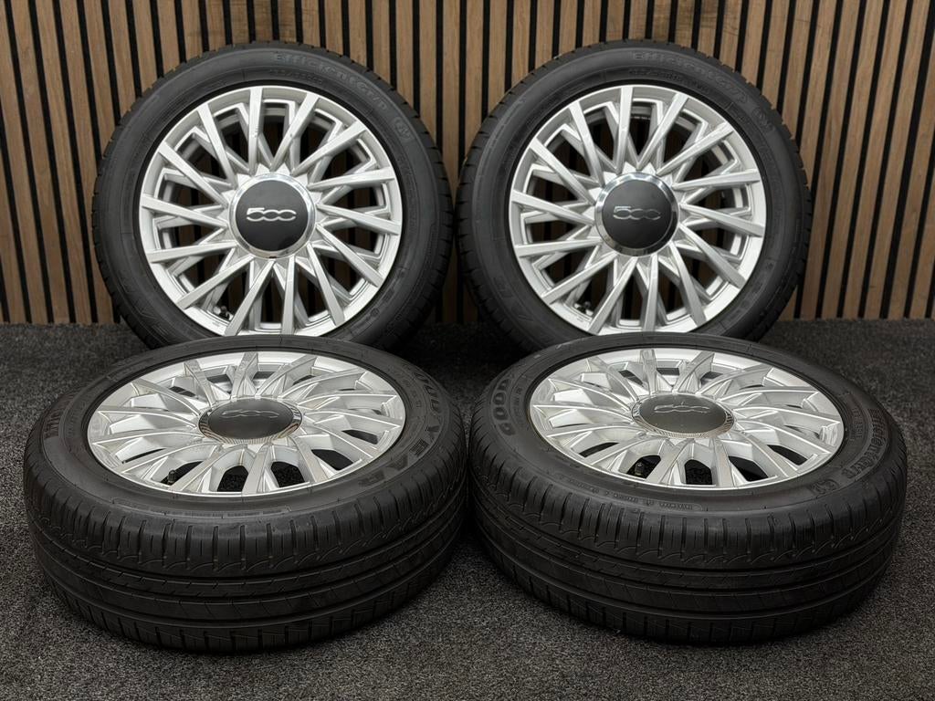 Originele 15 inch Fiat 500 4x98 185/55/15 Goodyear ZGAN!, Auto-onderdelen, Ophalen, 15 inch, ., Banden en Velgen