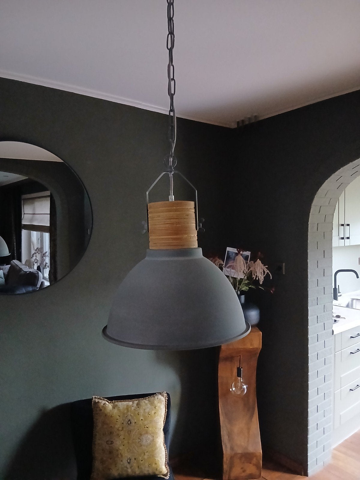 Industriële hanglamp met houten detail, Industrieel, Modern, Zo goed als nieuw, Hout, E27 (groot)