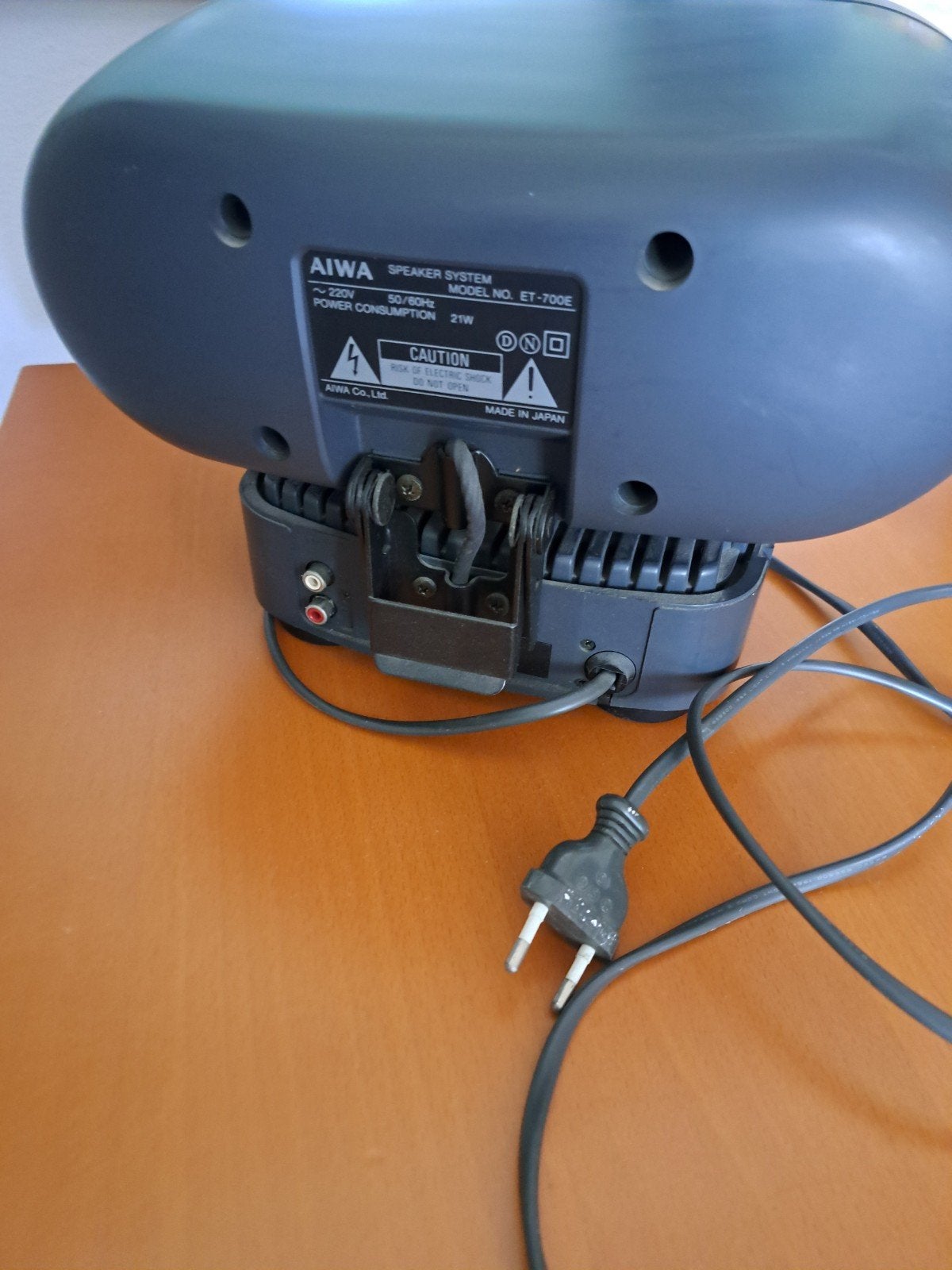 Aiwa ET-700 actieve stereo speaker 10W, Ophalen of Verzenden, Minder dan 60 watt, Overige merken