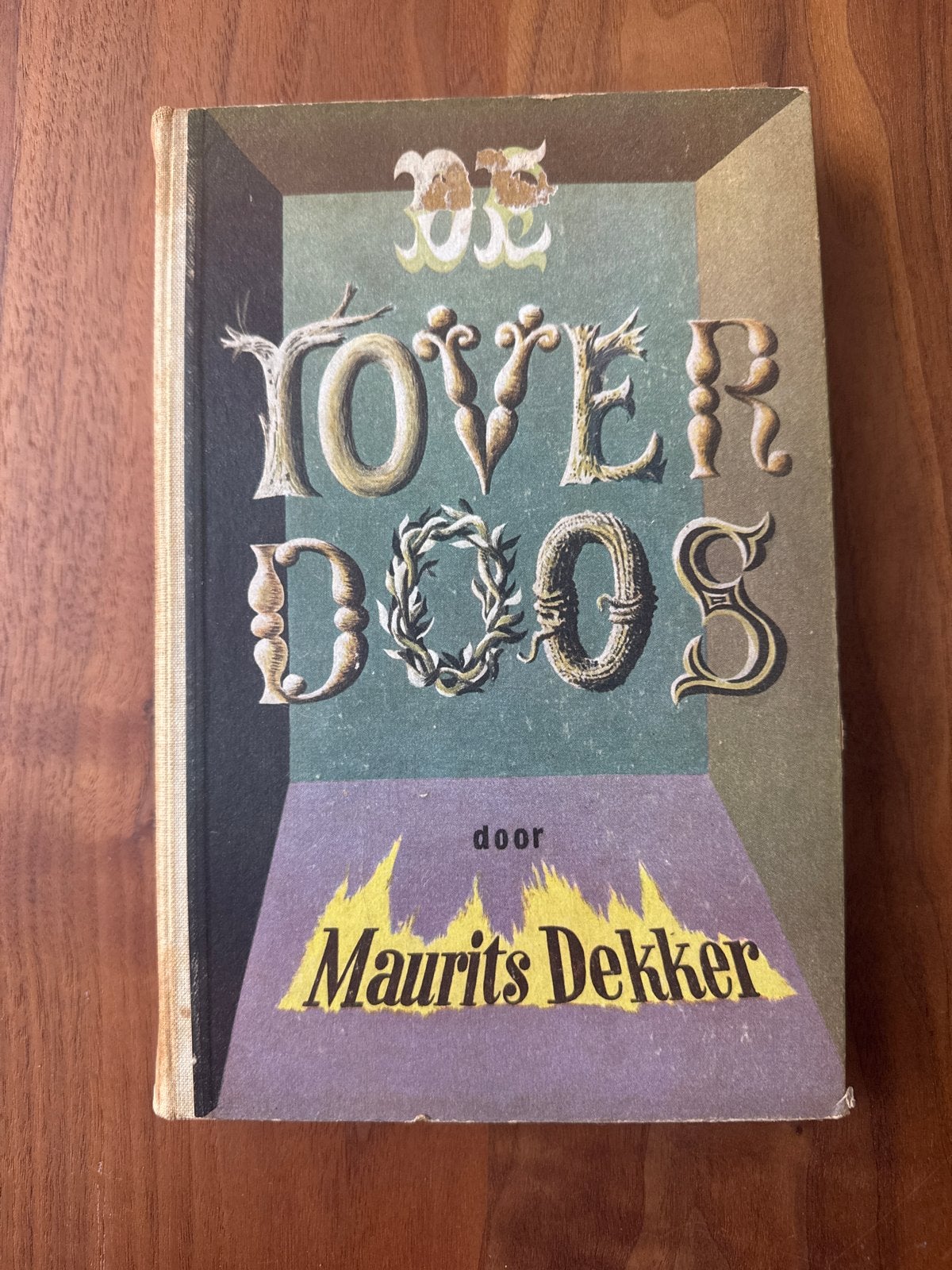 De Toverdoos - Maurits Dekker (1950) - Rook- en huisdiervrij, Ophalen of Verzenden, Gelezen
