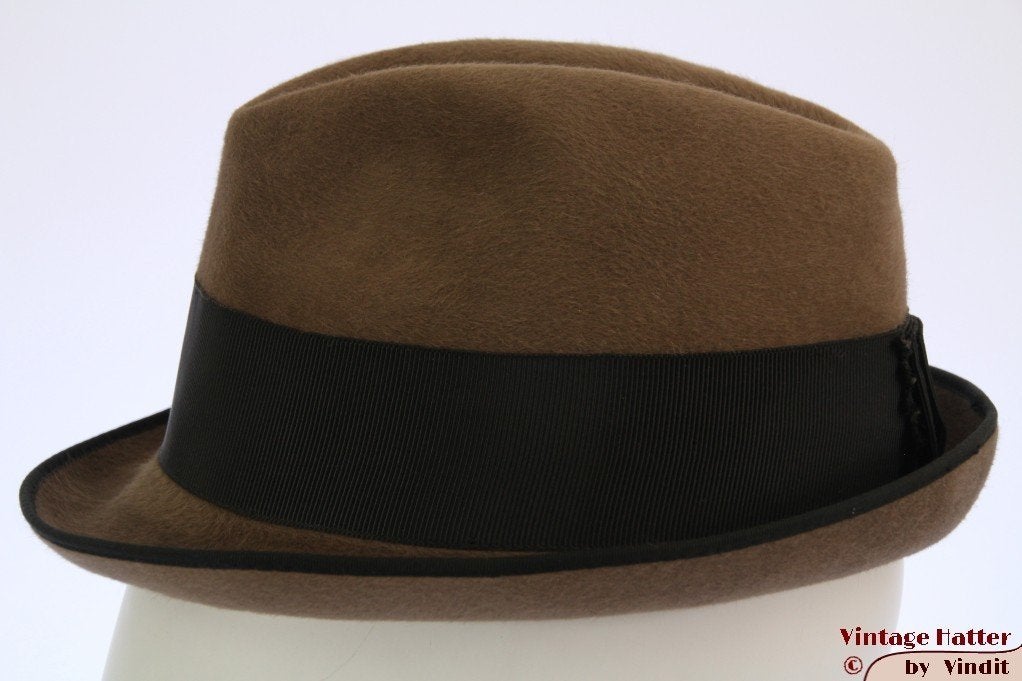 Vintage Gleufhoed Trilby Lembert beige grijs vilt 54 = XS, Hoed, Lembert, Ophalen of Verzenden, 57 cm (M, 7⅛ inch) of minder