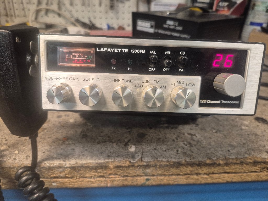 Lafayette 1200 FM, Telecommunicatie, Ophalen, Zo goed als nieuw, Zender en Ontvanger