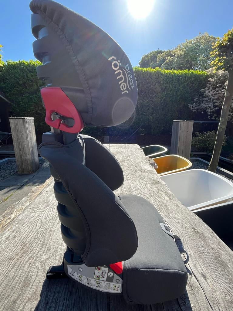 Britax Römer autostoel met isofix, Ophalen, Romer, Zijbescherming, Zo goed als nieuw