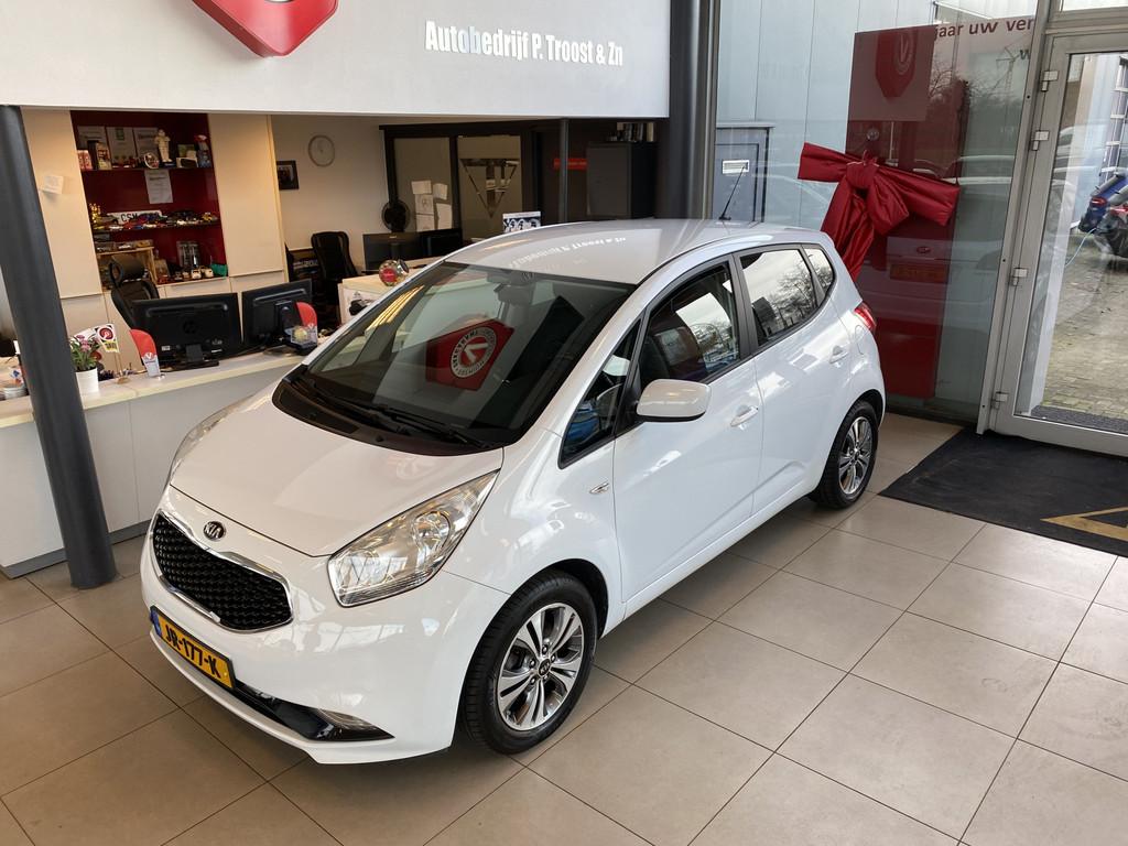 Kia Venga 1.4 CVVT DynamicPLusLine,Navigtie,Achteruitrijcame, Voorwielaandrijving, 12 maanden, Stof, Gebruikt