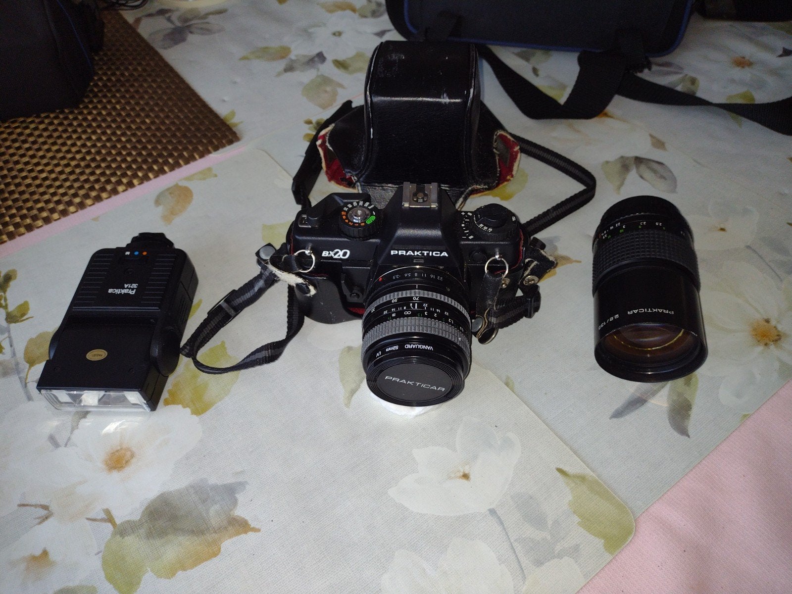 practica, Audio, Tv en Foto, Fotocamera's Analoog, Ophalen, Zo goed als nieuw, Spiegelreflex