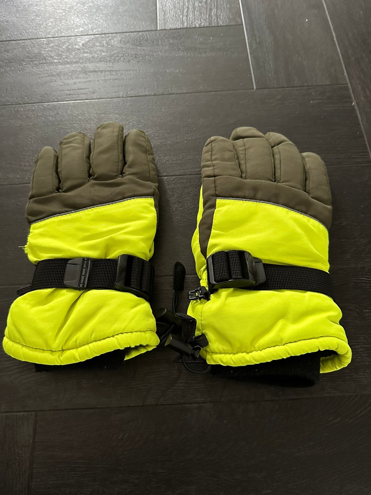 (Ski) handschoenen geel met groen mt 134/140, 134 t/m 140, Jongen of Meisje, Ophalen of Verzenden, Zo goed als nieuw
