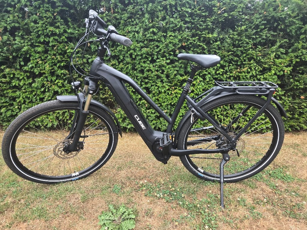 Cube Kathmandu PRO Hybrid 625 met 1600km., Fietsen en Brommers, Elektrische fietsen, 47 tot 51 cm, Ophalen, Zo goed als nieuw