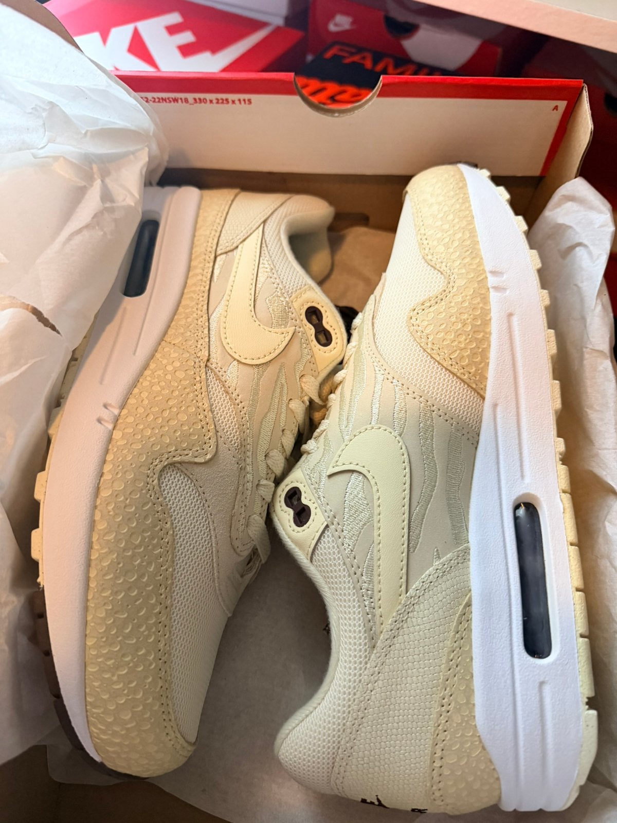 Nike air max 1 albaster safari maat 42,5, Ophalen of Verzenden, Nieuw, Sneakers of Gympen