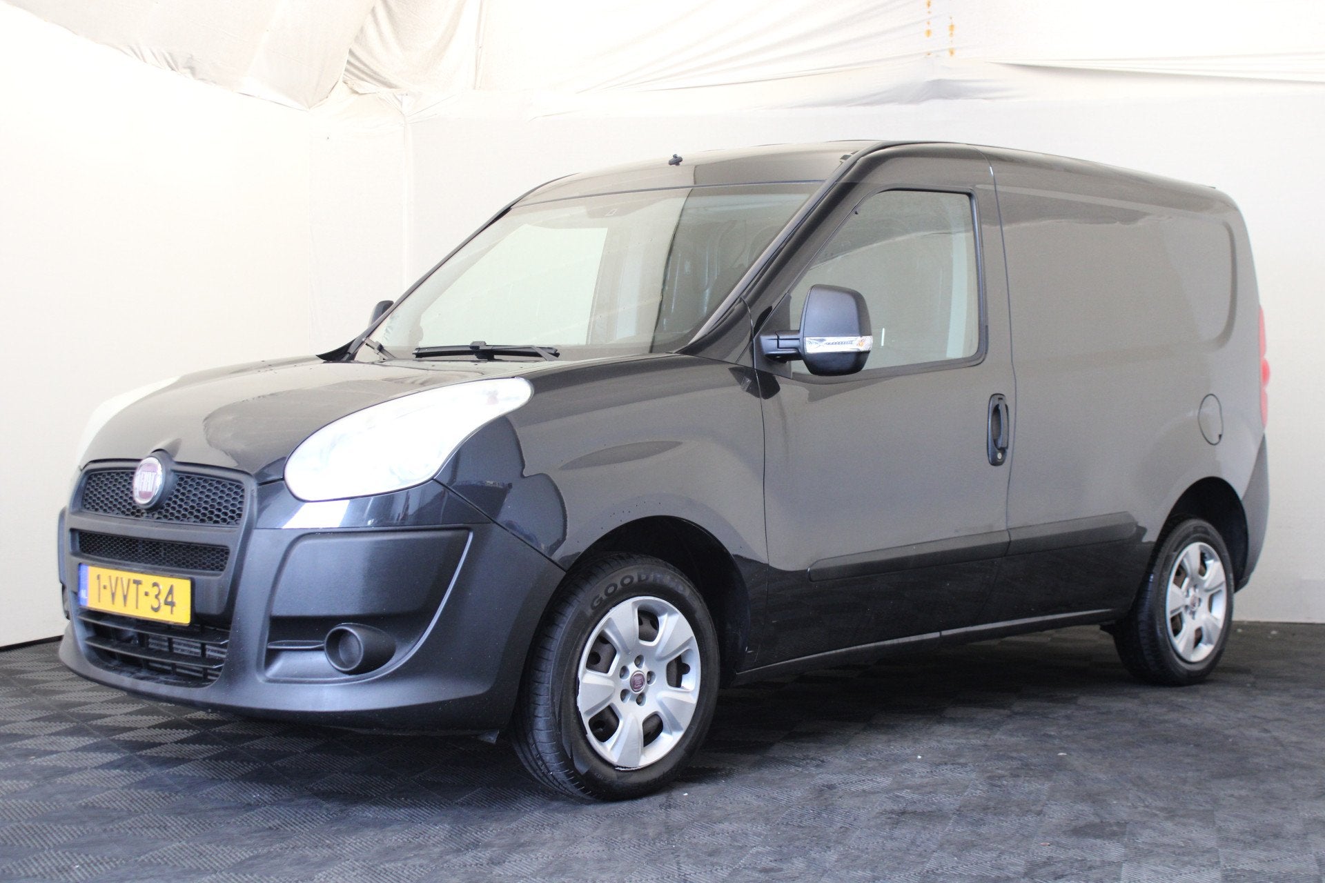 Fiat Doblò Cargo 1.3 MultiJet (bj 2012), Auto's, Voorwielaandrijving, Euro 5, Stof, Gebruikt