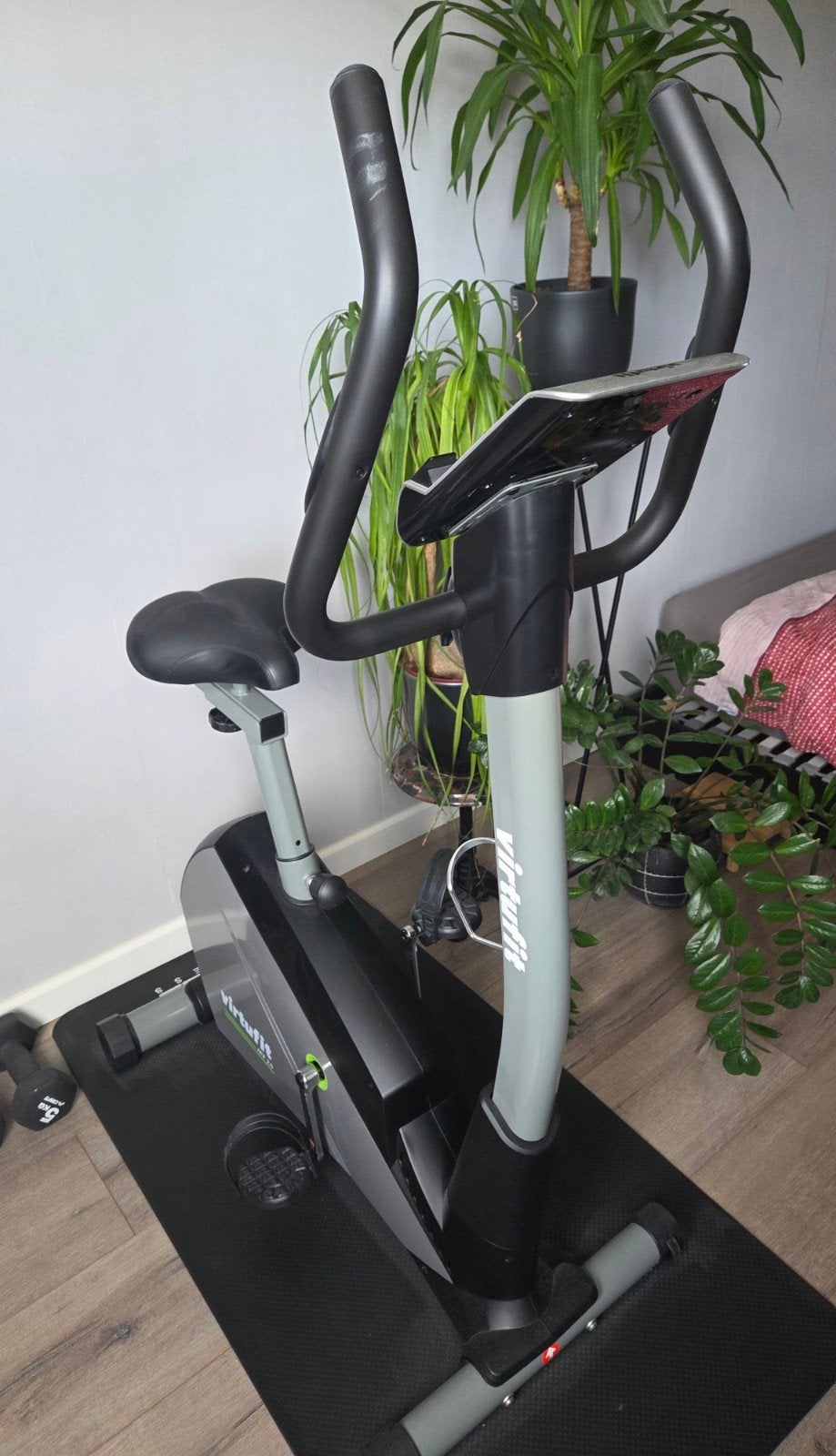 VirtuFit HTR 2.0 Hometrainer - Zo goed als nieuw!