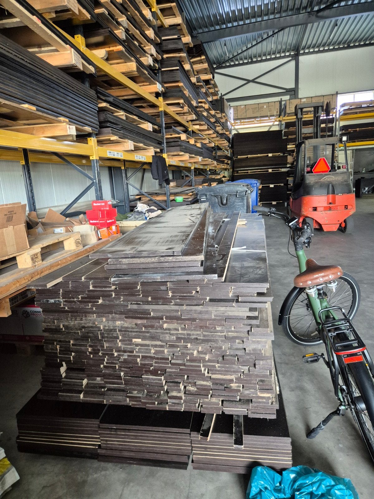Berken betonplex, Doe-het-zelf en Verbouw, Hout en Planken, Minder dan 25 mm, Overige typen, Ophalen of Verzenden, 200 tot 250 cm