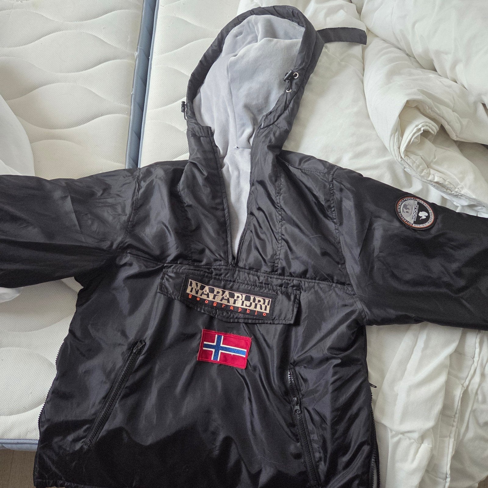 Napapijri Anorak Jas Zwart - Maat xl, Zwart, Maat 46/48 (XL) of groter, Ophalen of Verzenden, Zo goed als nieuw
